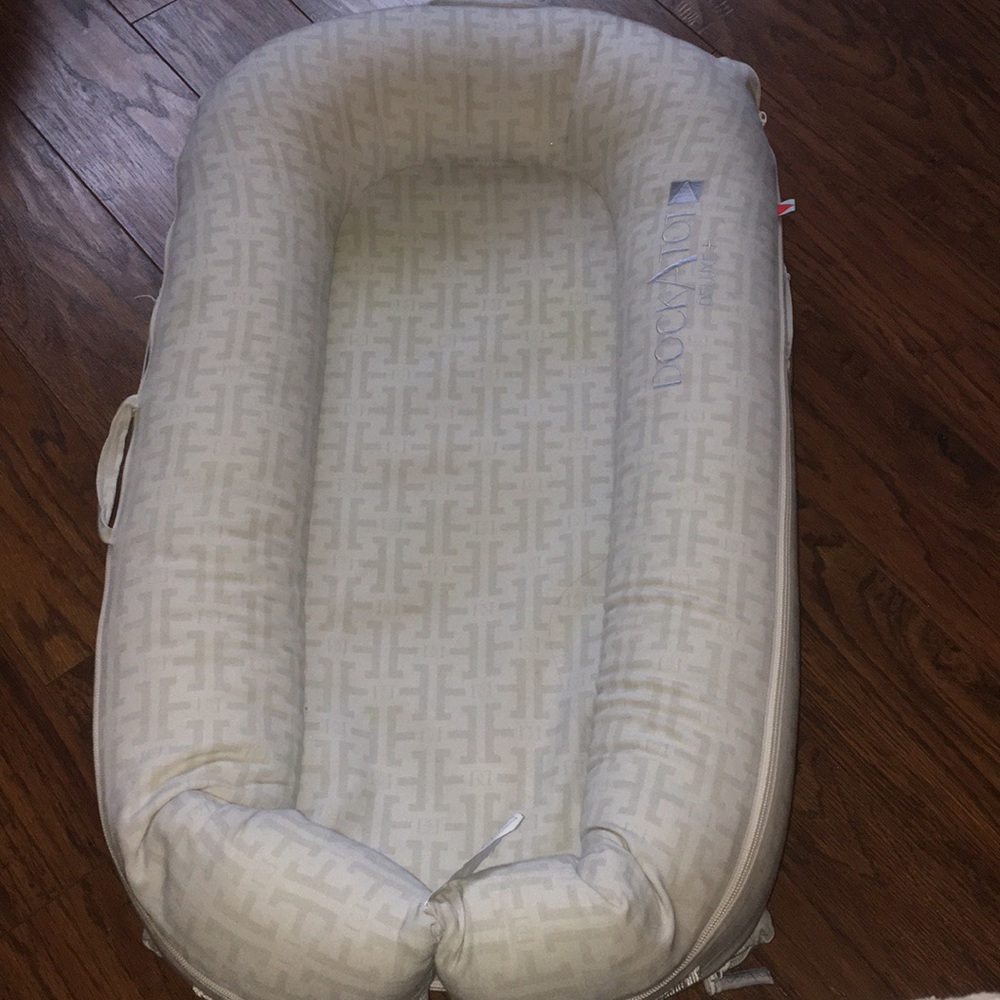 Used dockatot deluxe